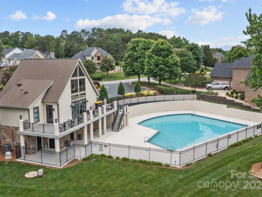 2444 Mariners Cove Lane, Denver, NC 28037.  MLS# CAR4259617, YatesRealty ID 22530. Clubhouse and pool overlooking Lake Norman.