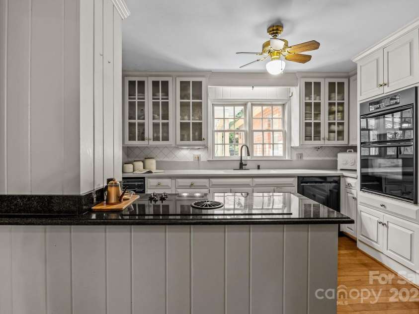 3209 Sedgefield Road, Statesville, NC 28625.  MLS# CAR4259926, YatesRealty ID 22531. From dining room looking into kitchen