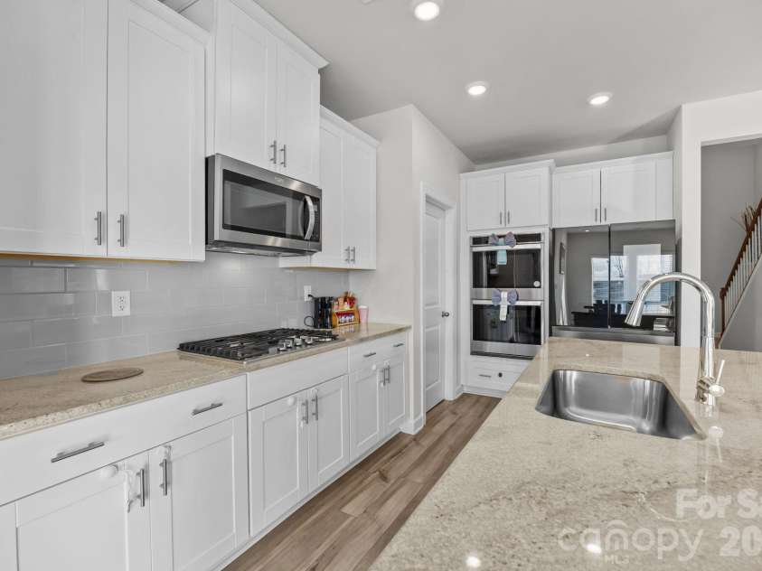 4308 Duplin Drive, Charlotte, NC 28214.  MLS# CAR4344140, YatesRealty ID 22531. 