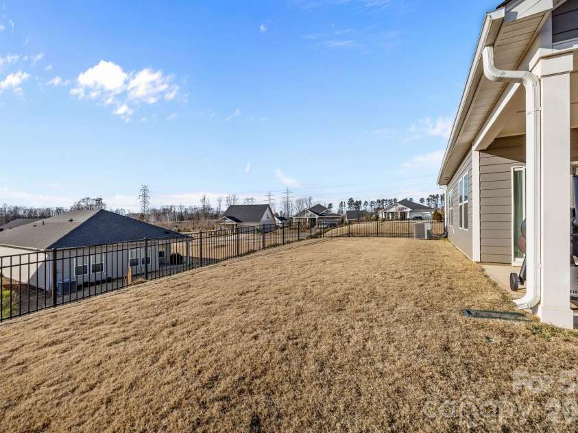 4308 Duplin Drive, Charlotte, NC 28214.  MLS# CAR4344140, YatesRealty ID 22531. 