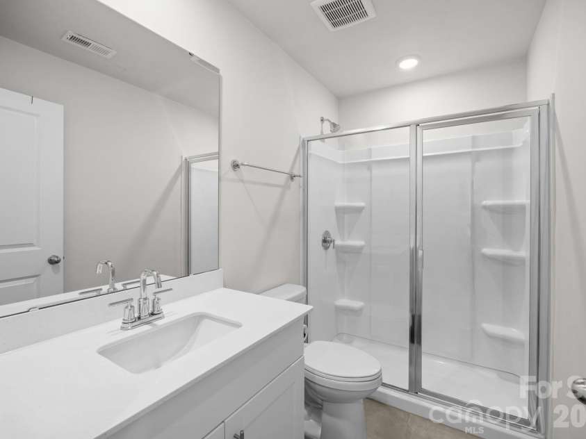 4308 Duplin Drive, Charlotte, NC 28214.  MLS# CAR4397845, YatesRealty ID 22531. 3rd Bathroom