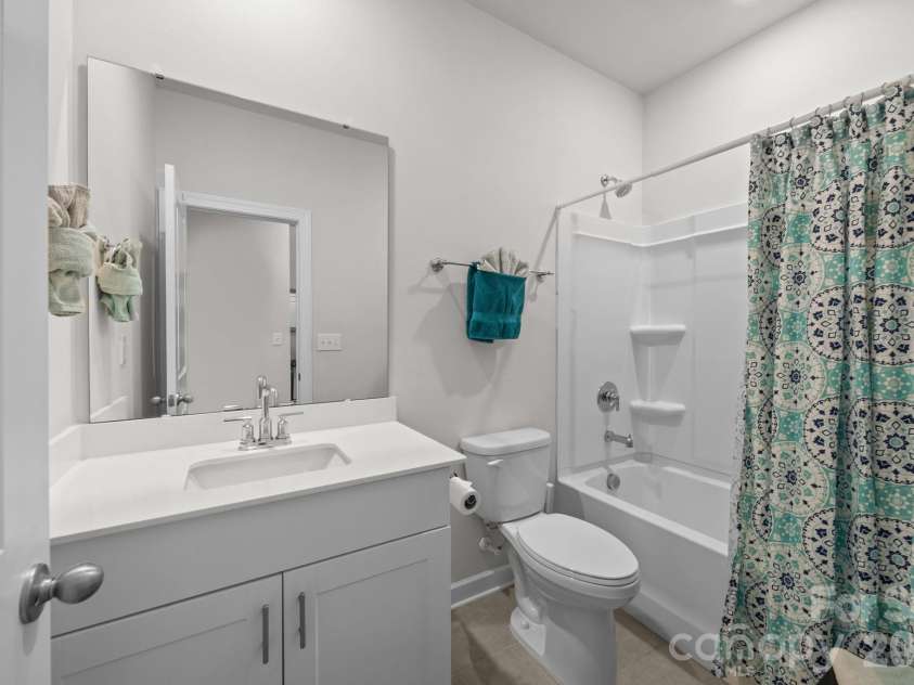 4308 Duplin Drive, Charlotte, NC 28214.  MLS# CAR4397845, YatesRealty ID 22531. Hall Bathroom