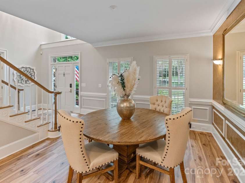 2006 Sandy Pond Lane, Waxhaw, NC 28173.  MLS# CAR4261371, YatesRealty ID 22532. 