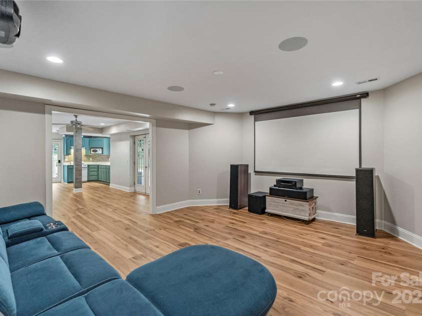 2006 Sandy Pond Lane, Waxhaw, NC 28173.  MLS# CAR4261371, YatesRealty ID 22532. 