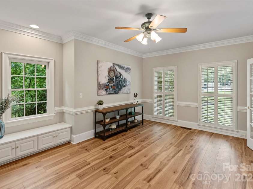 2006 Sandy Pond Lane, Waxhaw, NC 28173.  MLS# CAR4261371, YatesRealty ID 22532. Office/flex space - downstairs