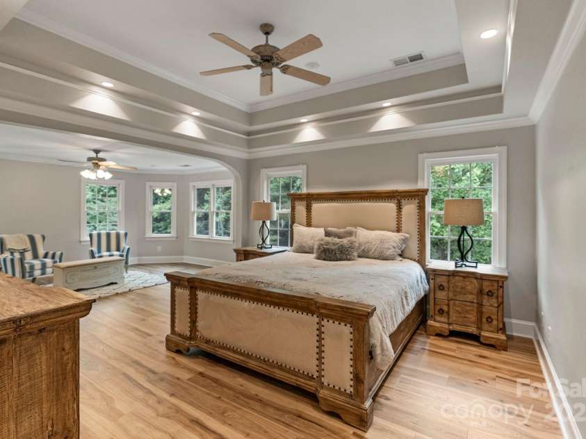 2006 Sandy Pond Lane, Waxhaw, NC 28173.  MLS# CAR4261371, YatesRealty ID 22532. Primary bedroom