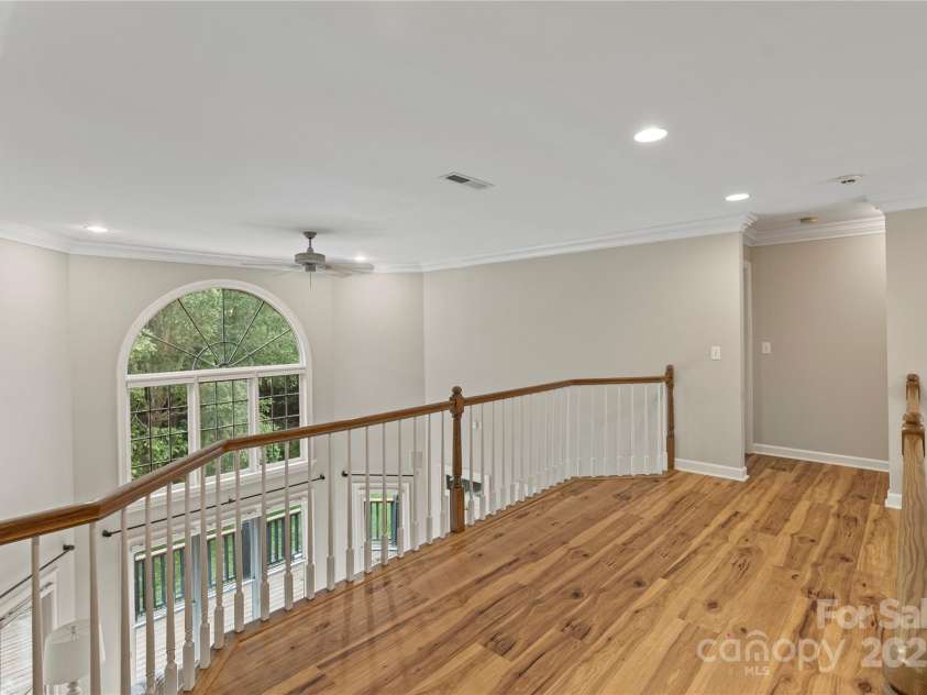 2006 Sandy Pond Lane, Waxhaw, NC 28173.  MLS# CAR4261371, YatesRealty ID 22532. Upper level