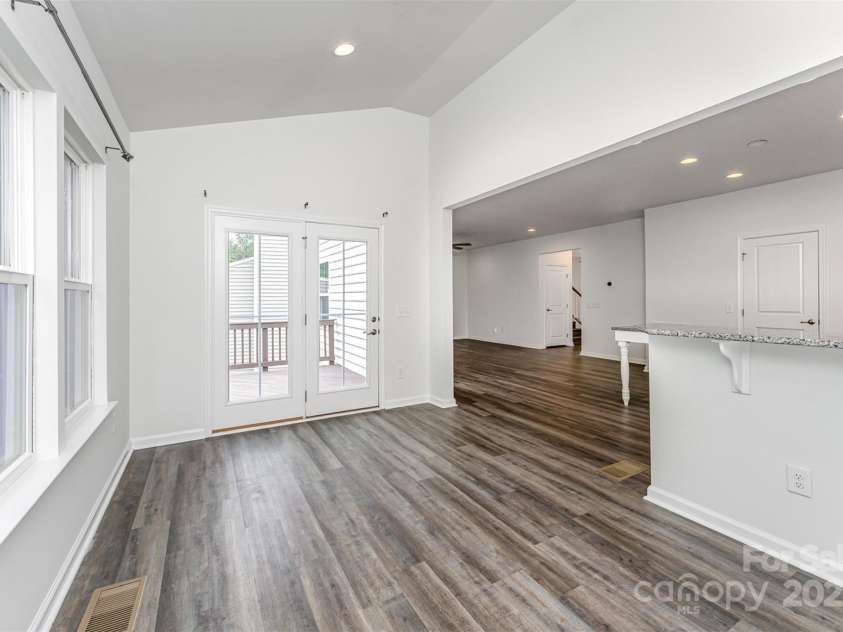 6726 Carradale Way, Charlotte, NC 28278.  MLS# CAR4261186, YatesRealty ID 22533. 