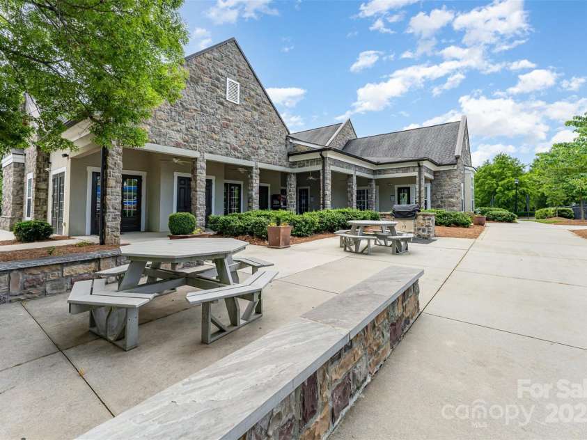 6726 Carradale Way, Charlotte, NC 28278.  MLS# CAR4261186, YatesRealty ID 22533. 