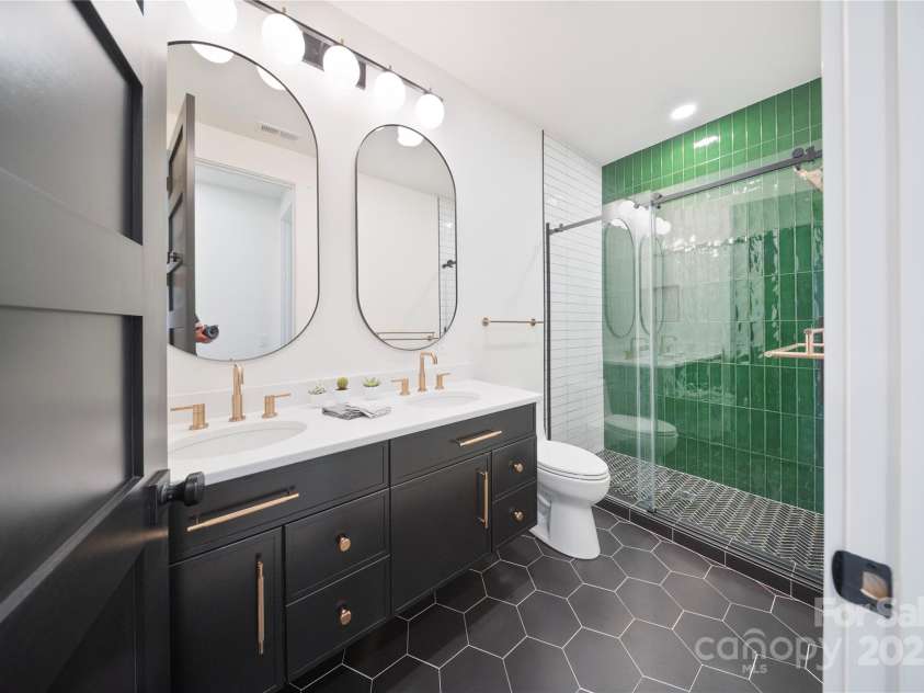 309 Sain Road, Statesville, NC 28625.  MLS# CAR4265333, YatesRealty ID 22536. Main Bathroom - Hand glazed tile in shower
