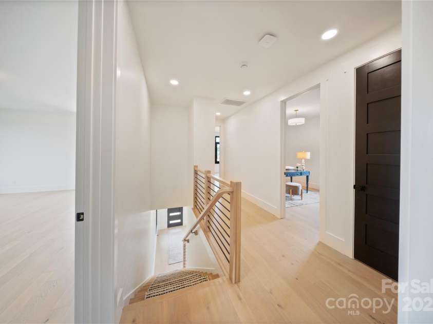 309 Sain Road, Statesville, NC 28625.  MLS# CAR4265333, YatesRealty ID 22536. Upstairs Hallway