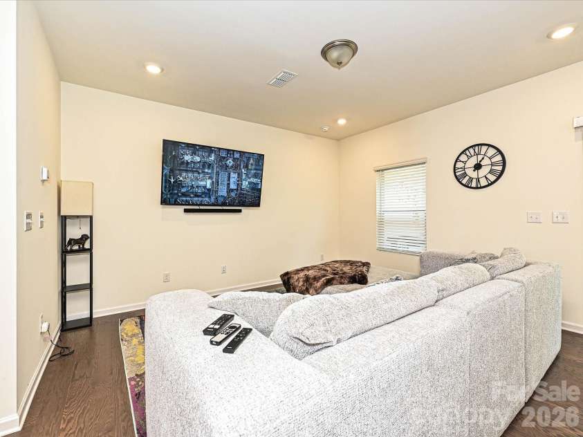 348 abington Street, Matthews, NC 28104.  MLS# CAR4367459, YatesRealty ID 22537. 
