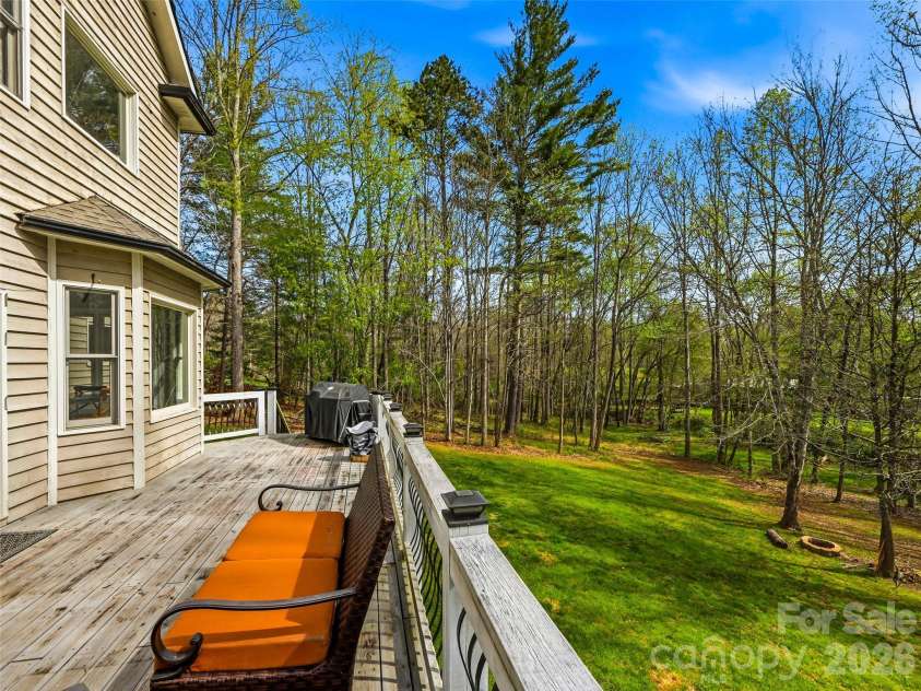 32 Franklin Farm Road, Fletcher, NC 28732.  MLS# CAR4366172, YatesRealty ID 22538. 