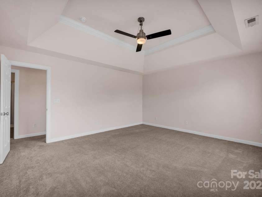 2117 Copperplate Road, Charlotte, NC 28262.  MLS# CAR4273474, YatesRealty ID 22539. 