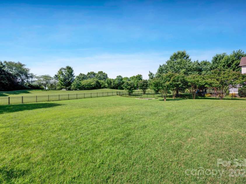 2117 Copperplate Road, Charlotte, NC 28262.  MLS# CAR4273474, YatesRealty ID 22539. 