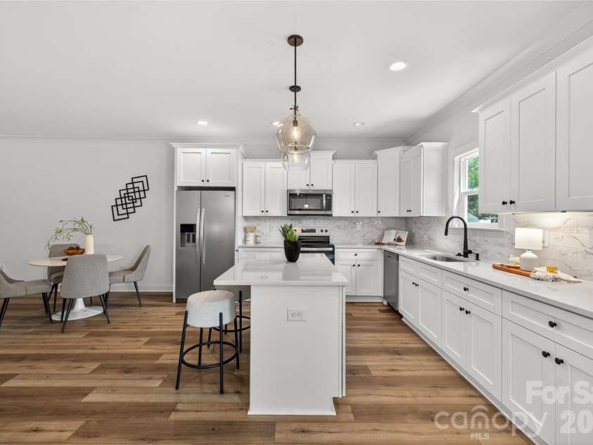 2965 Polk and White Road, Charlotte, NC 28269.  MLS# CAR4369216, YatesRealty ID 22539. 