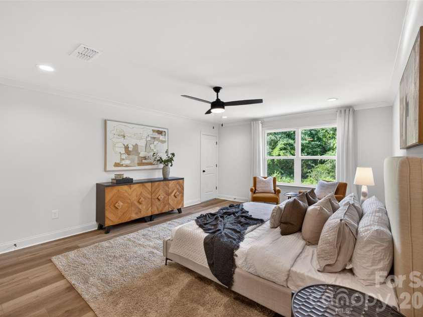 2965 Polk and White Road, Charlotte, NC 28269.  MLS# CAR4369216, YatesRealty ID 22539. 