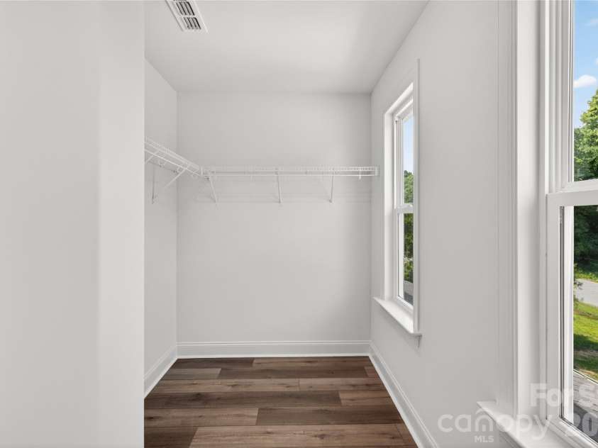 2965 Polk and White Road, Charlotte, NC 28269.  MLS# CAR4369216, YatesRealty ID 22539. 