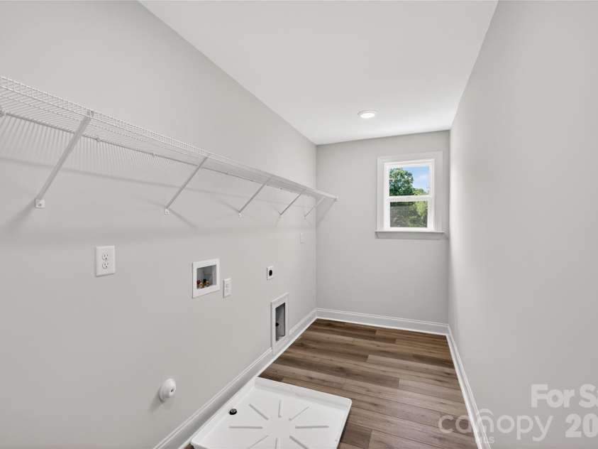 2965 Polk and White Road, Charlotte, NC 28269.  MLS# CAR4369216, YatesRealty ID 22539. 