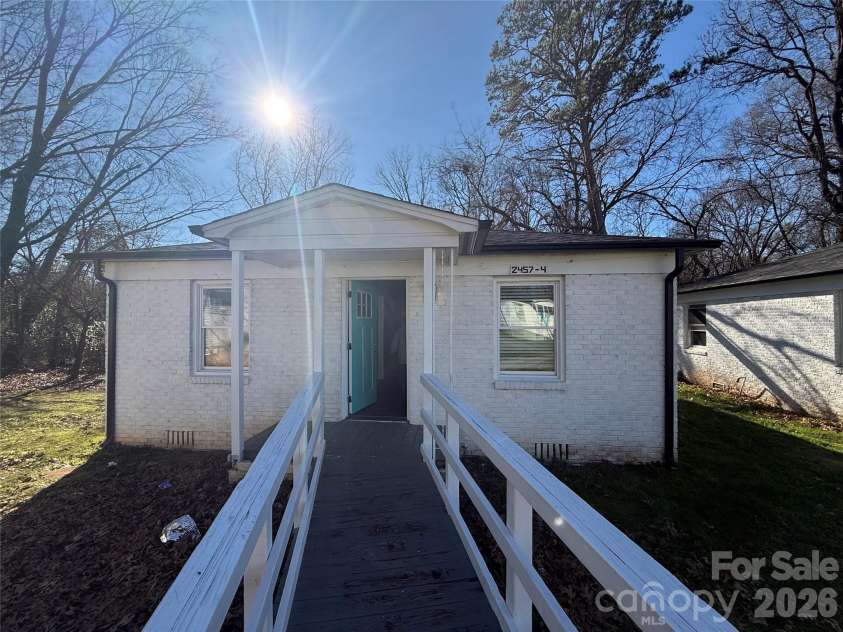 2439 Carmine Street, Charlotte, NC 28206.  MLS# CAR4339889, YatesRealty ID 2254. 