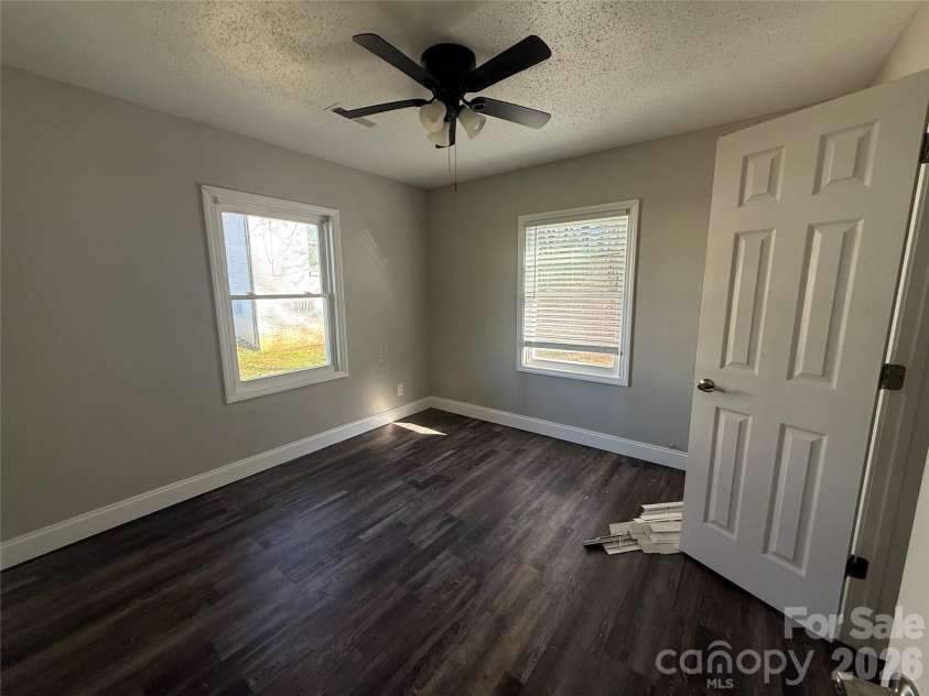 2439 Carmine Street, Charlotte, NC 28206.  MLS# CAR4339889, YatesRealty ID 2254. 