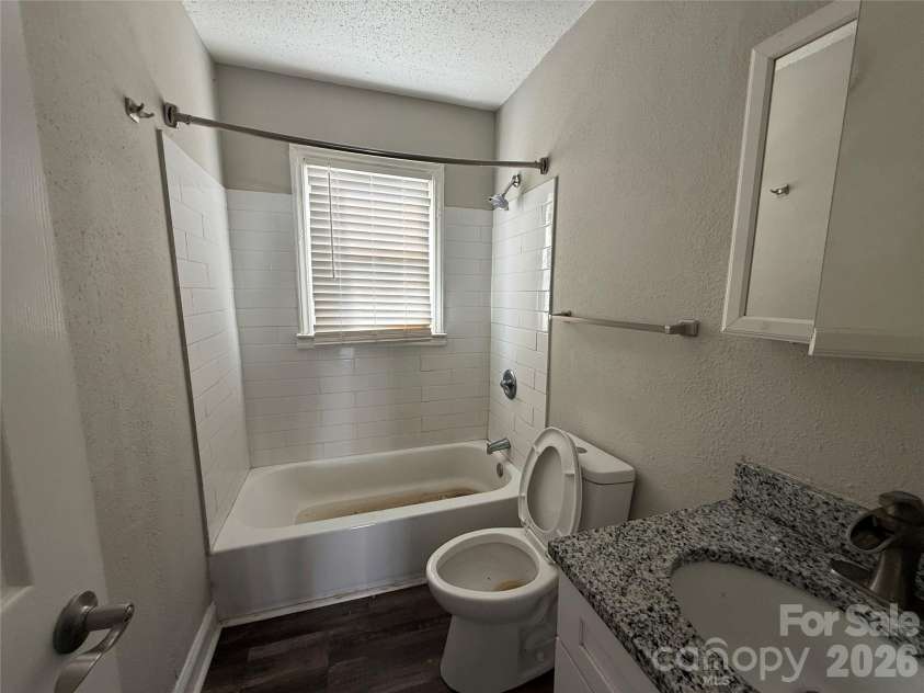 2439 Carmine Street, Charlotte, NC 28206.  MLS# CAR4339889, YatesRealty ID 2254. 
