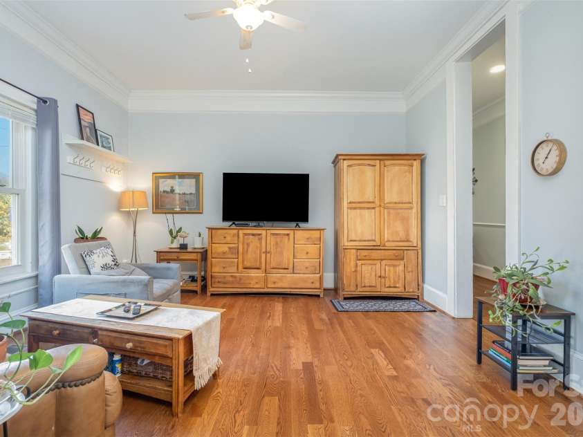 30 Selma Drive, Mooresville, NC 28115.  MLS# CAR4316715, YatesRealty ID 2254. 