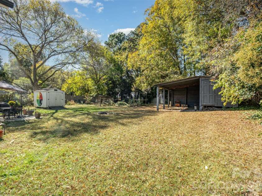 30 Selma Drive, Mooresville, NC 28115.  MLS# CAR4316715, YatesRealty ID 2254. 