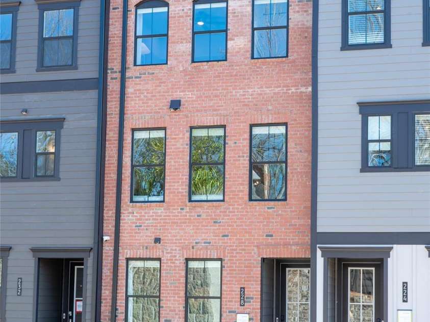 408 Old Town Village Road, Waxhaw, NC 28173.  MLS# CAR4234299, YatesRealty ID 2254. 