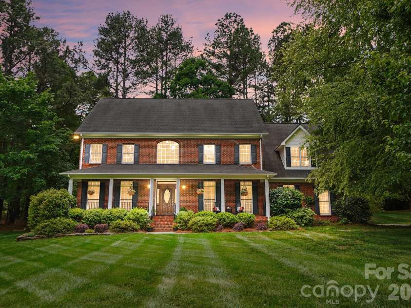 1111 Presson Farms Lane, Monroe, NC 28110.  MLS# CAR4369299, YatesRealty ID 22540. 