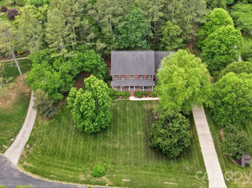 1111 Presson Farms Lane, Monroe, NC 28110.  MLS# CAR4369299, YatesRealty ID 22540. 