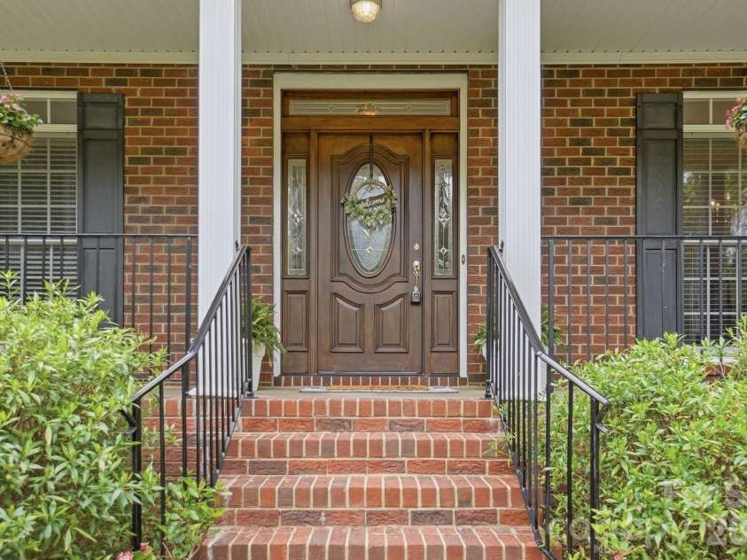 1111 Presson Farms Lane, Monroe, NC 28110.  MLS# CAR4369299, YatesRealty ID 22540. 