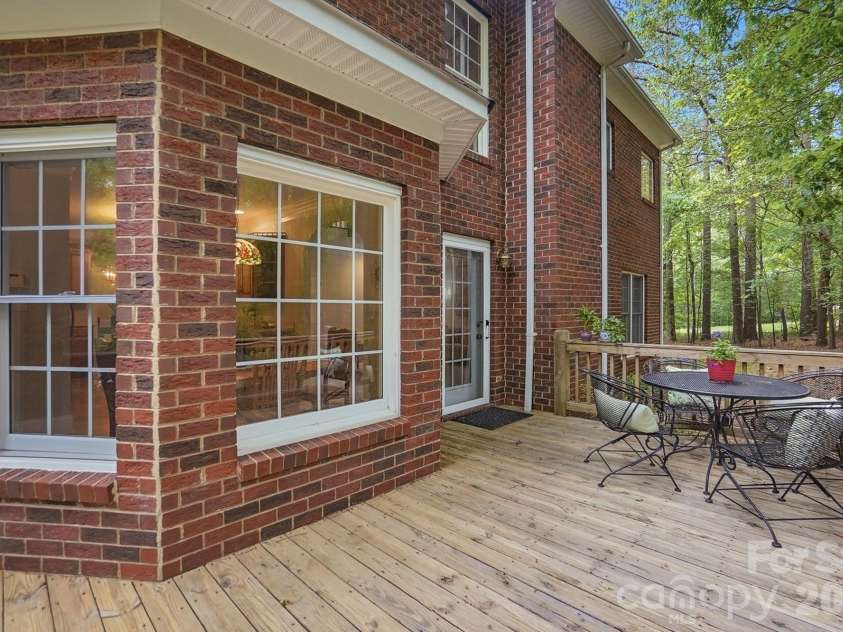 1111 Presson Farms Lane, Monroe, NC 28110.  MLS# CAR4369299, YatesRealty ID 22540. 