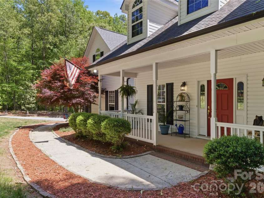 3503 Waxhaw Indian Trail Road, Waxhaw, NC 28173.  MLS# CAR4371711, YatesRealty ID 22542. 