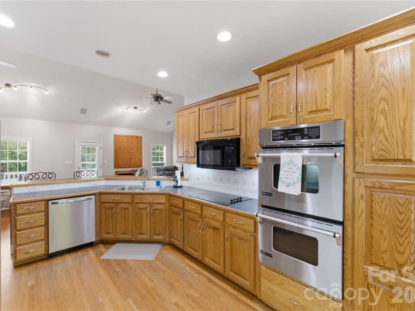 3503 Waxhaw Indian Trail Road, Waxhaw, NC 28173.  MLS# CAR4371711, YatesRealty ID 22542. 