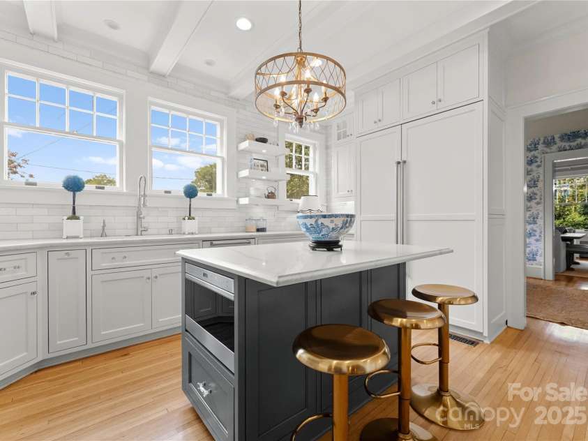 215 Main Street, Belmont, NC 28012.  MLS# CAR4134774, YatesRealty ID 22545. Amazing kitchen is a chef's dream!  Beam ceilings, open shelves, recess lights and so much more!