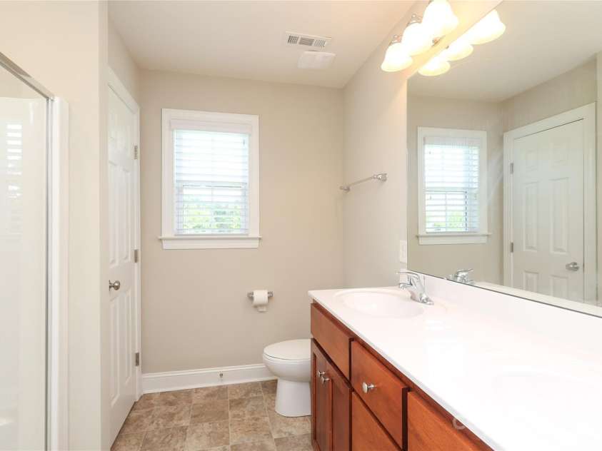3523 Brickwood Circle, Midland, NC 28107.  MLS# CAR4266383, YatesRealty ID 22546. 