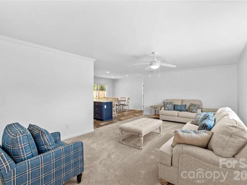 6028 Bridges Street, Catawba, NC 28609.  MLS# CAR4373102, YatesRealty ID 22546. 