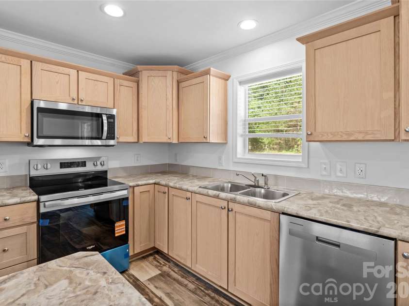 6028 Bridges Street, Catawba, NC 28609.  MLS# CAR4373102, YatesRealty ID 22546. 