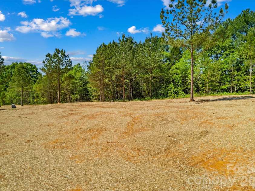 6028 Bridges Street, Catawba, NC 28609.  MLS# CAR4373102, YatesRealty ID 22546. 