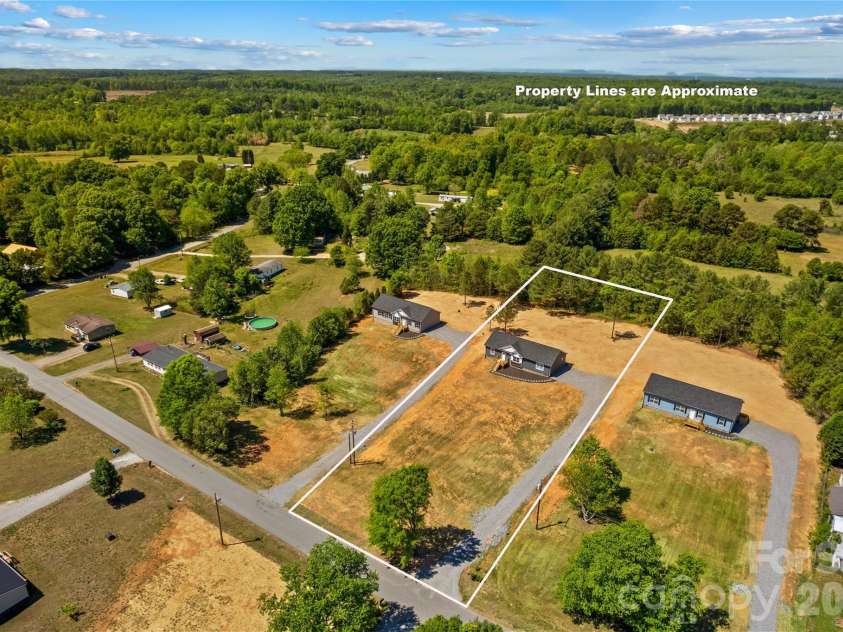 6028 Bridges Street, Catawba, NC 28609.  MLS# CAR4373102, YatesRealty ID 22546. 