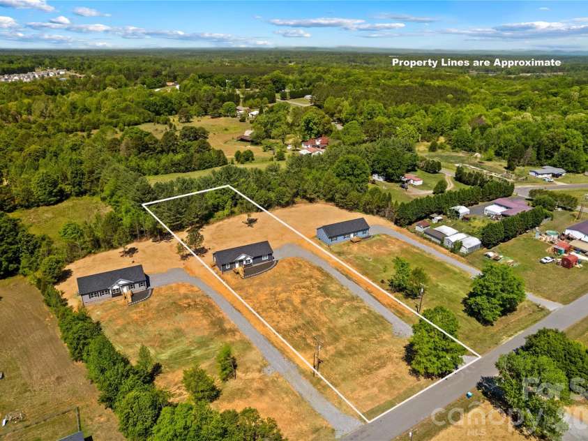 6028 Bridges Street, Catawba, NC 28609.  MLS# CAR4373102, YatesRealty ID 22546. 