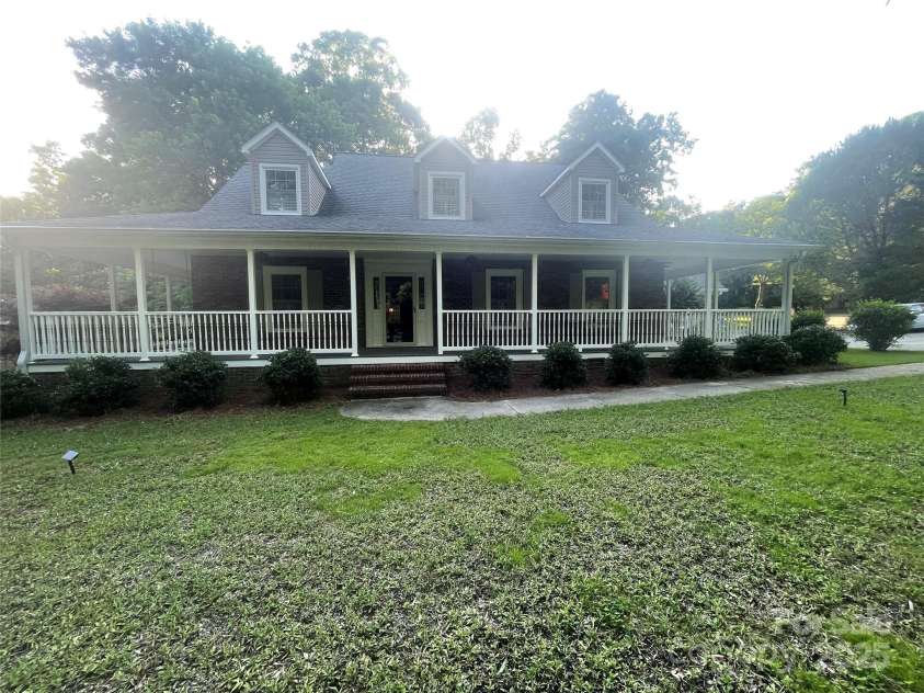 1619 Bellamy Circle, Albemarle, NC 28001.  MLS# CAR4264901, YatesRealty ID 22547. 