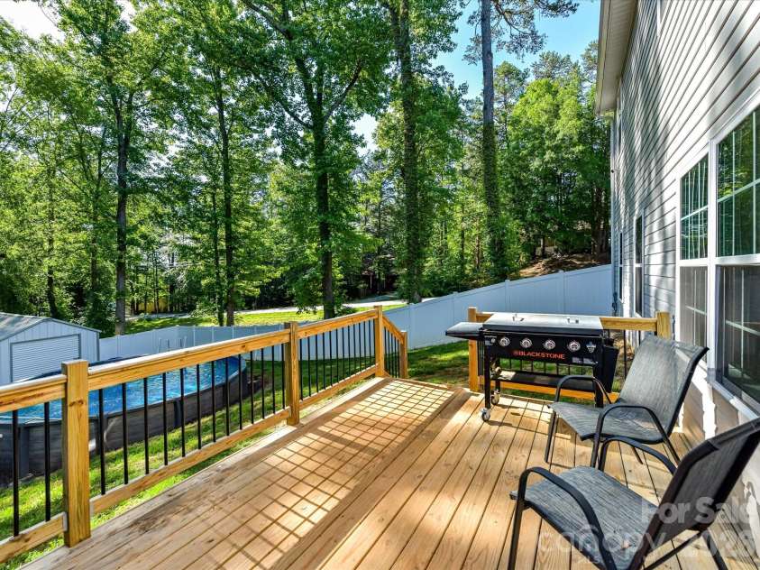 2109 Timber Ridge Road, Monroe, NC 28112.  MLS# CAR4375338, YatesRealty ID 22547. 