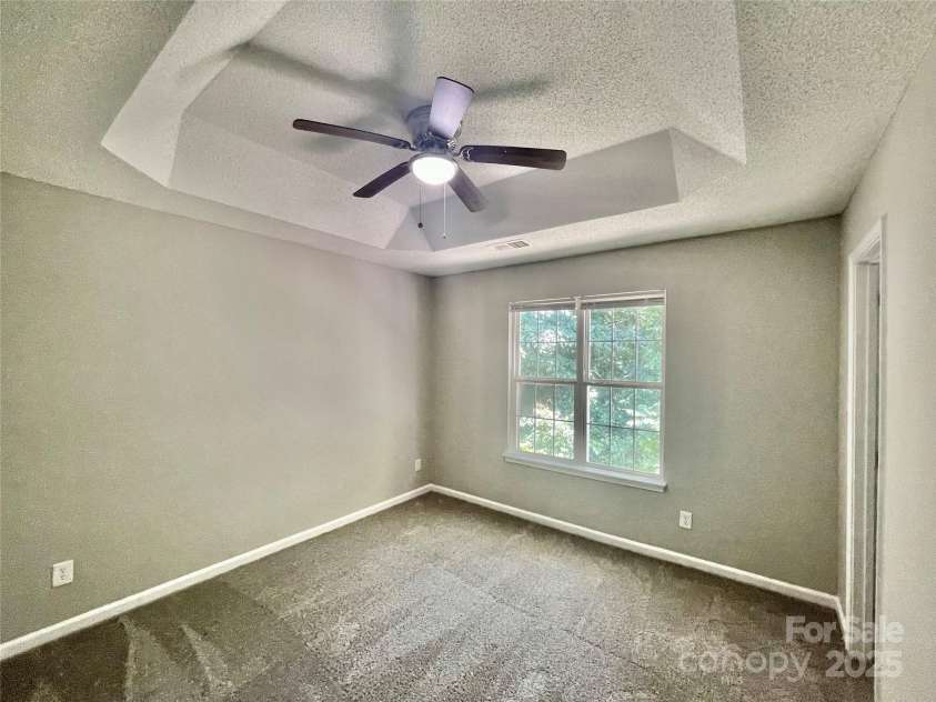 5800 Silver Eagle Drive, Charlotte, NC 28214.  MLS# CAR4267144, YatesRealty ID 22548. Primary Bedroom
