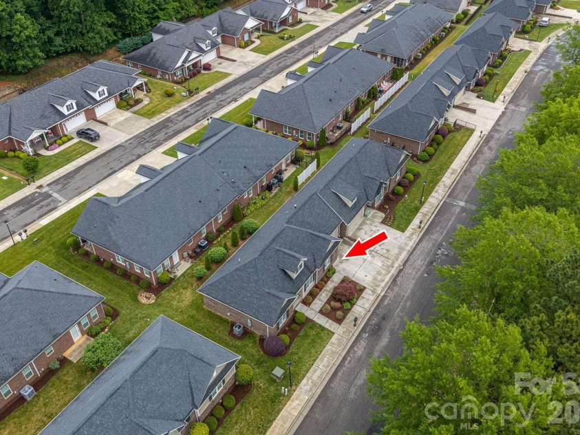201 T R Harris Drive, Shelby, NC 28150.  MLS# CAR4376451, YatesRealty ID 22549. 