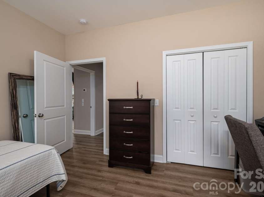201 T R Harris Drive, Shelby, NC 28150.  MLS# CAR4376451, YatesRealty ID 22549. 