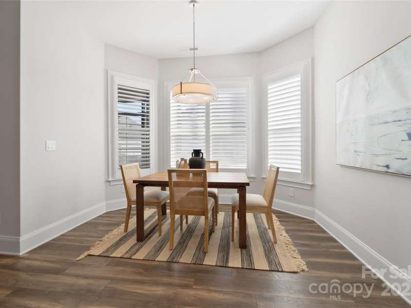 82112 Standing Oak Drive, Charlotte, NC 28278.  MLS# CAR4211190, YatesRealty ID 22549. 