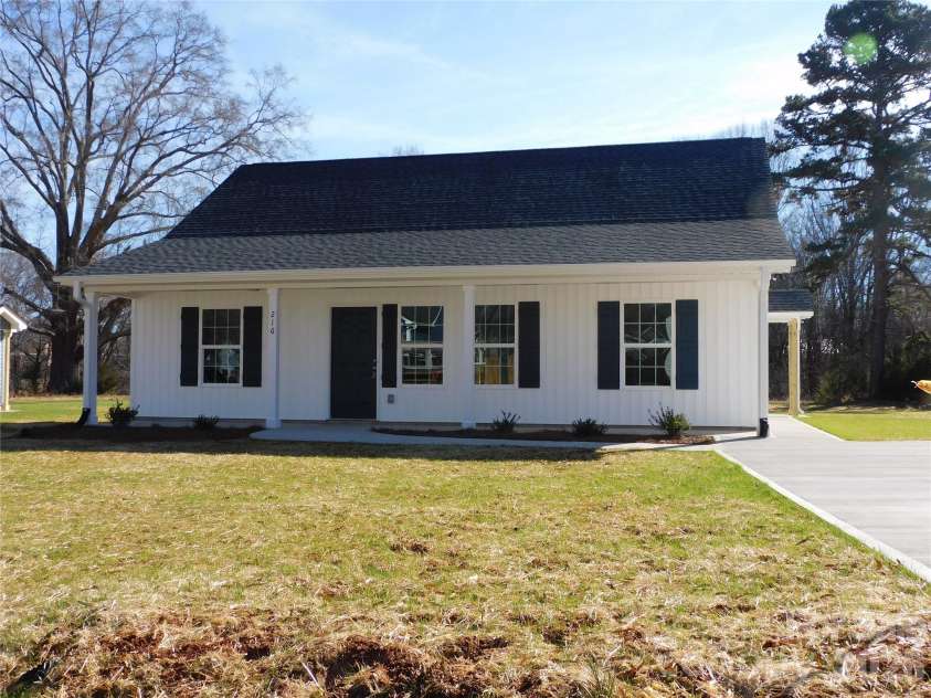216 McClain Street, York, SC 29745.  MLS# CAR4325786, YatesRealty ID 2255. Front view