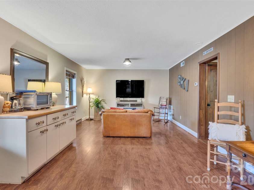 202 Tamarack Road, Beech Mountain, NC 28604.  MLS# CAR4371632, YatesRealty ID 22550. Lower Lvl Kitchen